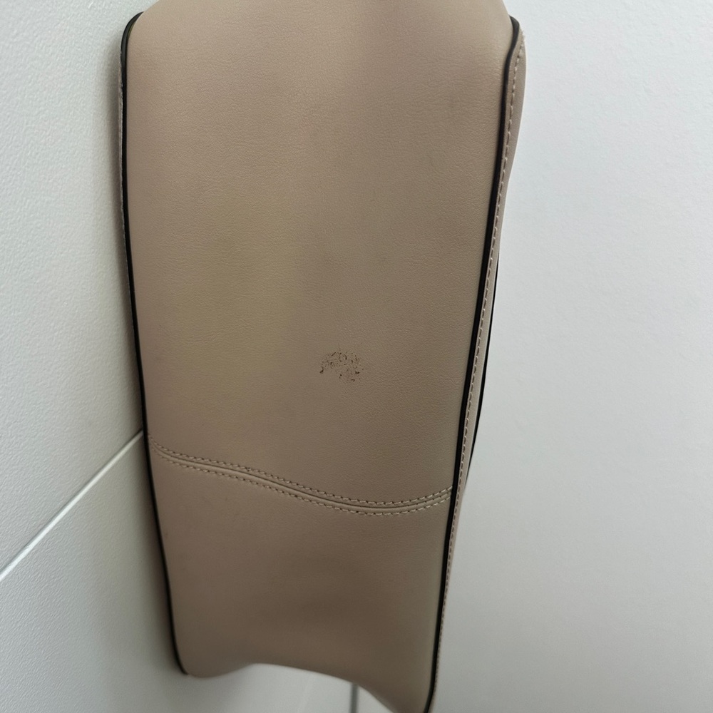 Banana Republic Light Pink Tote Bag - Picture 5 of 11